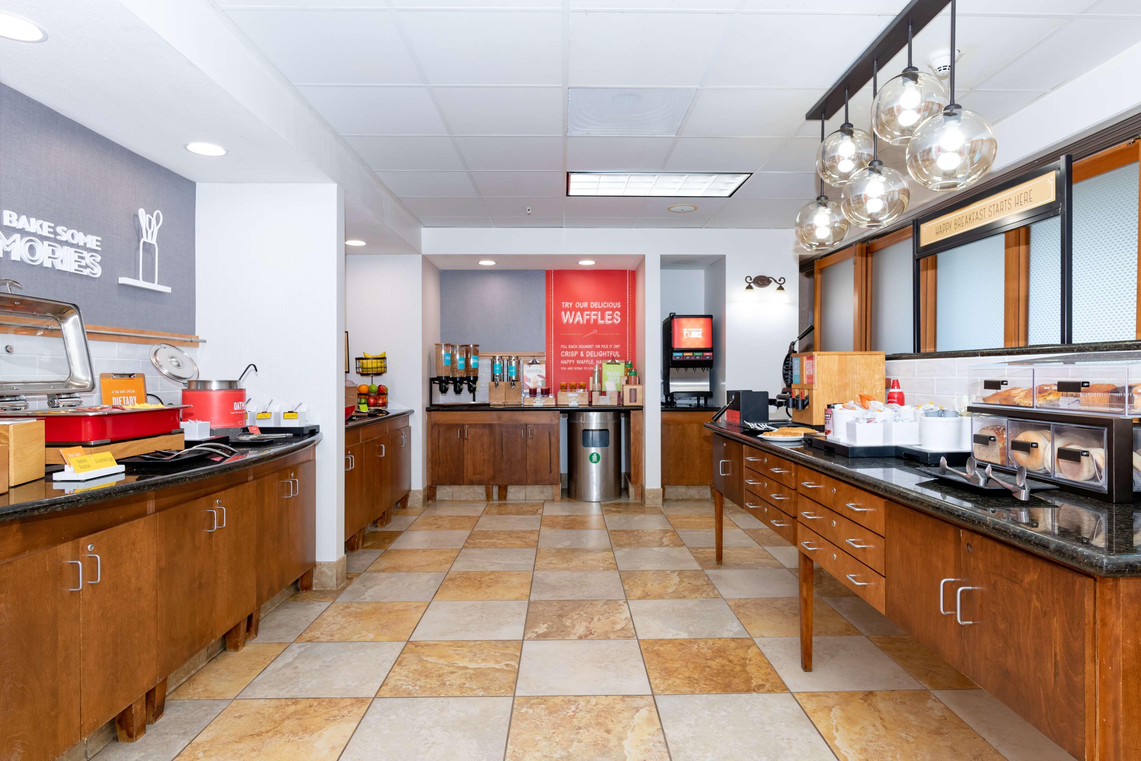 Hampton Inn & Suites Pittsburg Esterno foto
