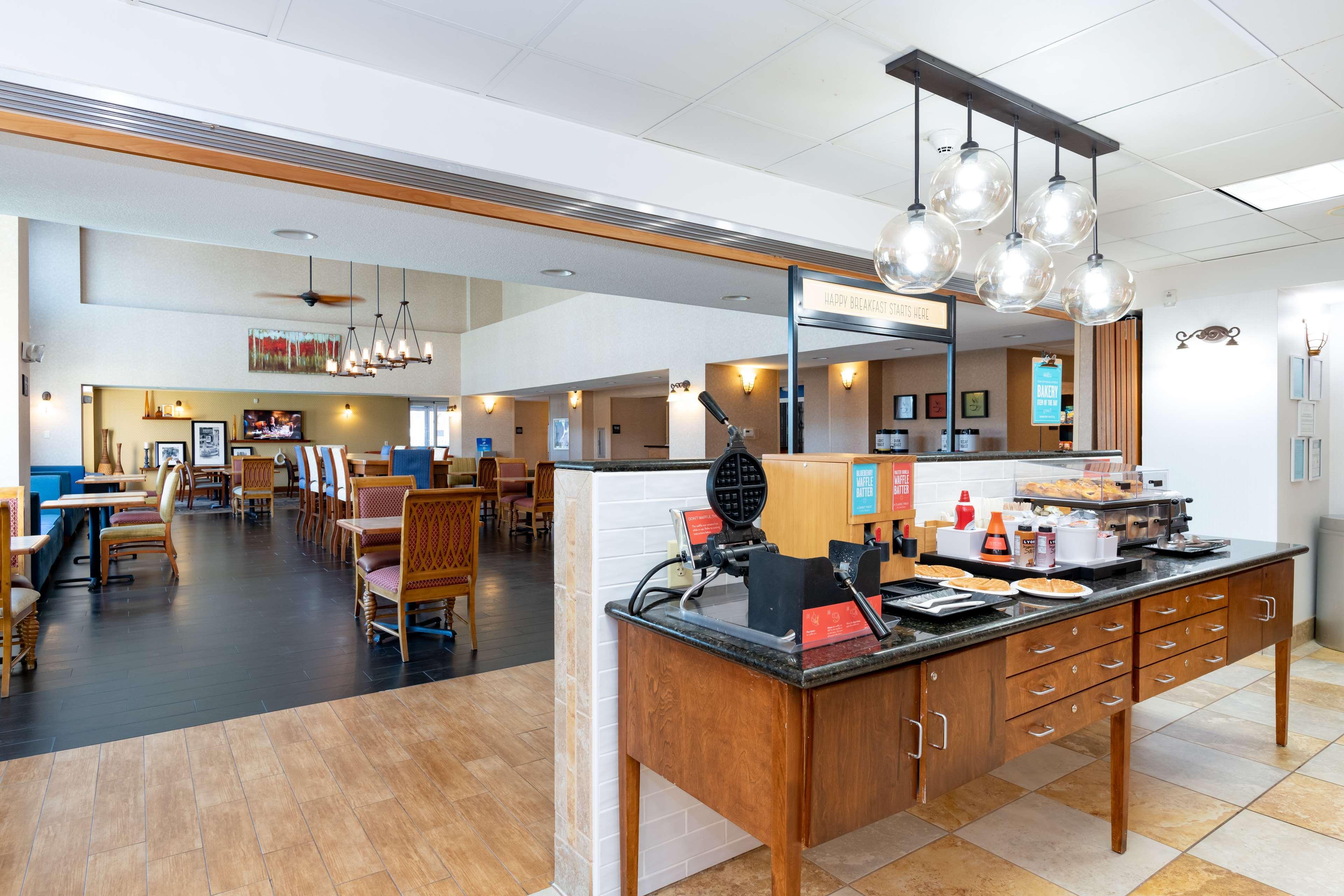 Hampton Inn & Suites Pittsburg Esterno foto