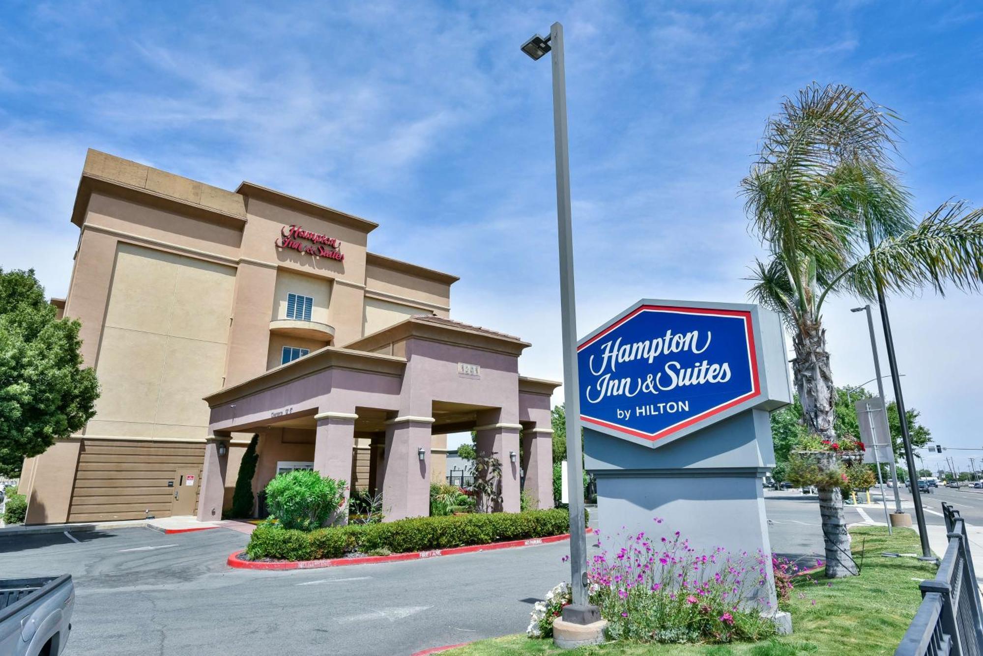 Hampton Inn & Suites Pittsburg Esterno foto