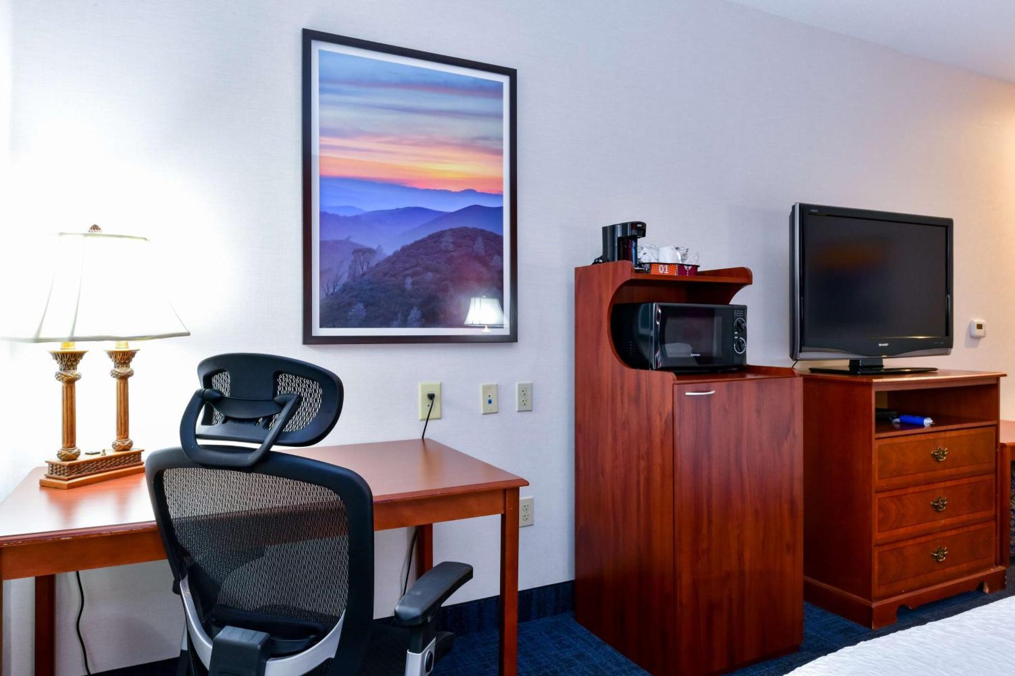 Hampton Inn & Suites Pittsburg Esterno foto