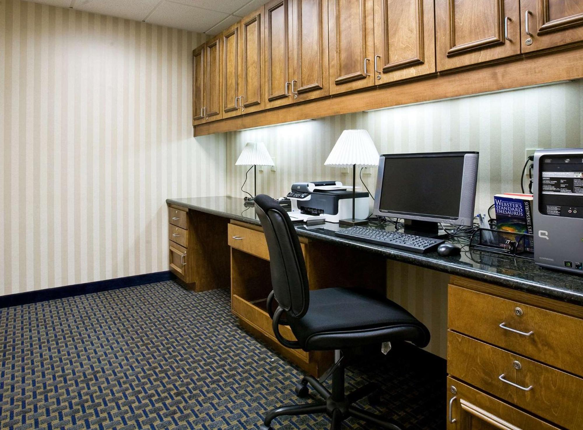 Hampton Inn & Suites Pittsburg Esterno foto