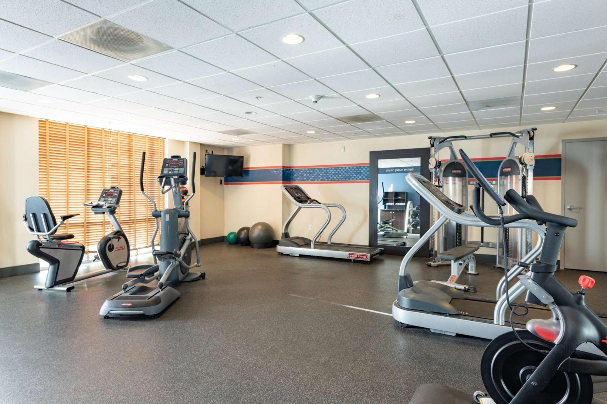 Hampton Inn & Suites Pittsburg Esterno foto